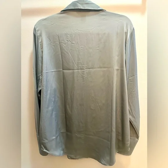 H&M Satin Blouse in Sage Green Button Up Workwear Size L - Picture 4 of 6